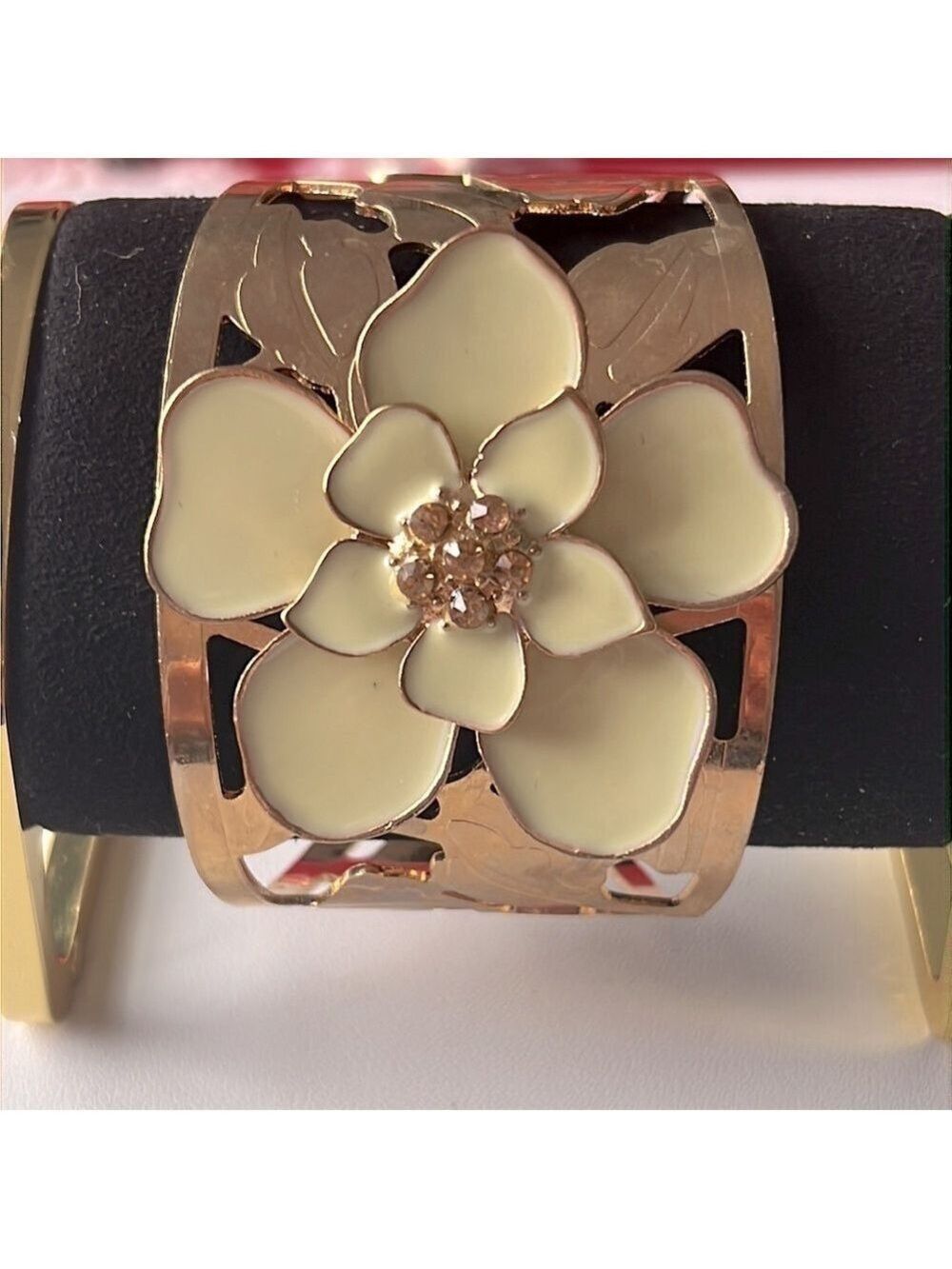 Vintage Gold Tone Cuff Bracelet Flower Crystal